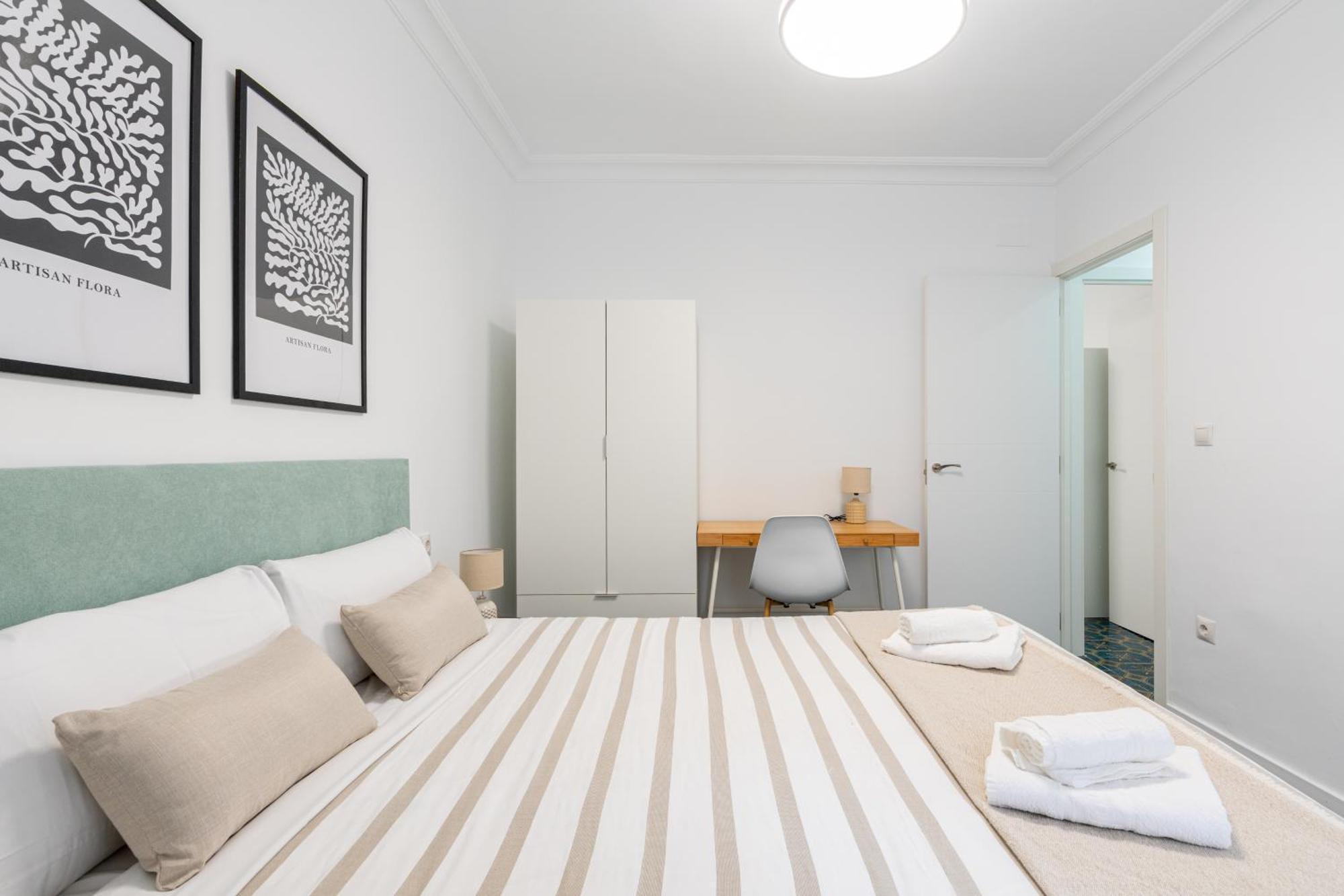 Appartamento Piso Elegante Y Nuevo De 3 Y 2 Banos Siviglia