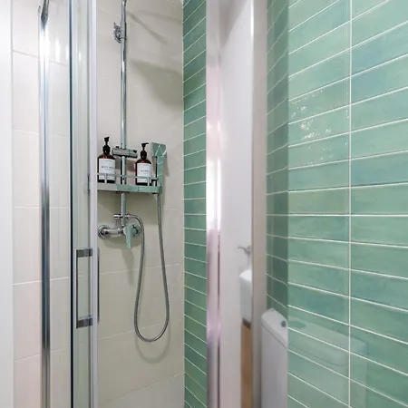 Piso Elegante Y Nuevo De 3 Habitaciones Y 2 Banos Sewilla Zewnętrze zdjęcie