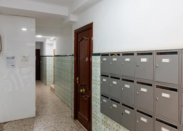Piso Elegante Y Nuevo De 3 Habitaciones Y 2 Banos