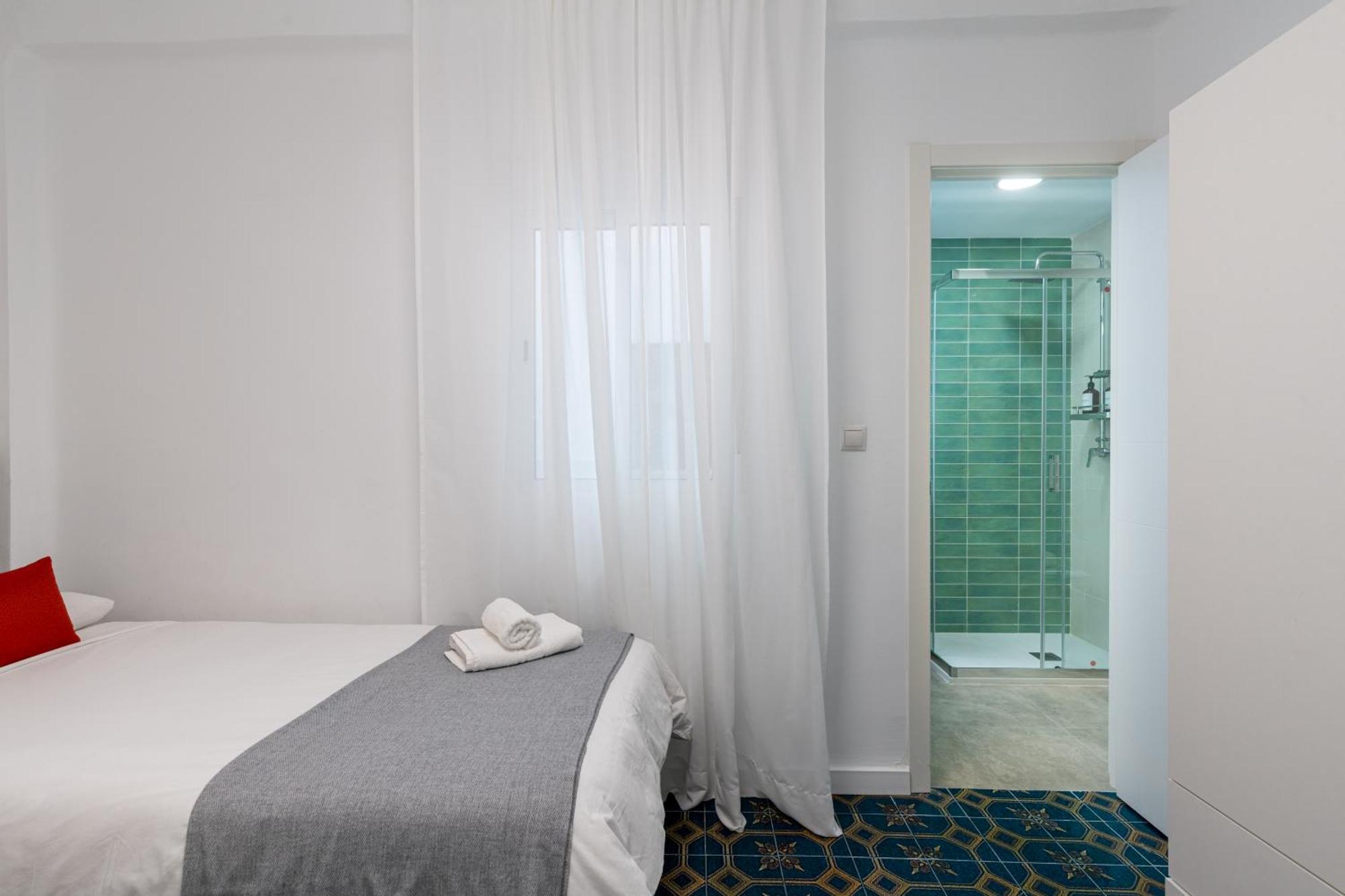 Piso Elegante Y Nuevo De 3 Y 2 Banos Apartament