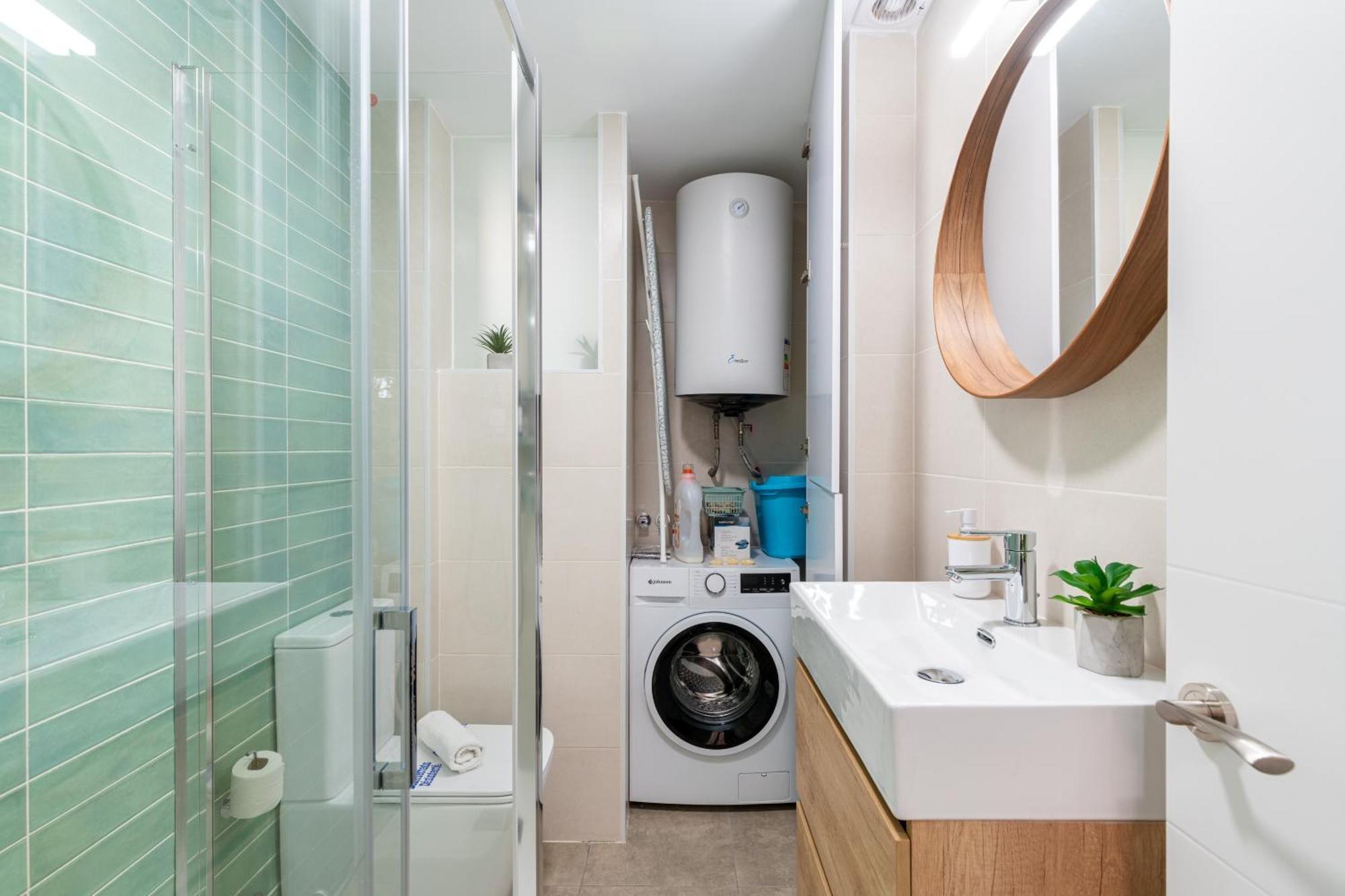 Apartament Piso Elegante Y Nuevo De 3 Y 2 Banos *